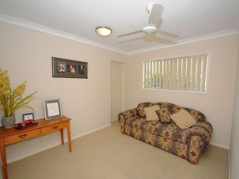 101 Esplanade, Point Vernon QLD 4655
