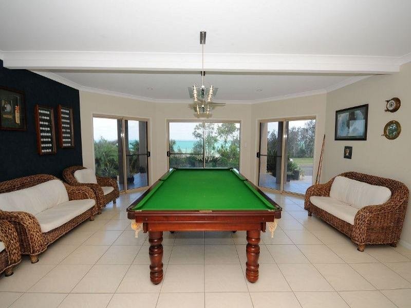 101 Esplanade, Point Vernon QLD 4655