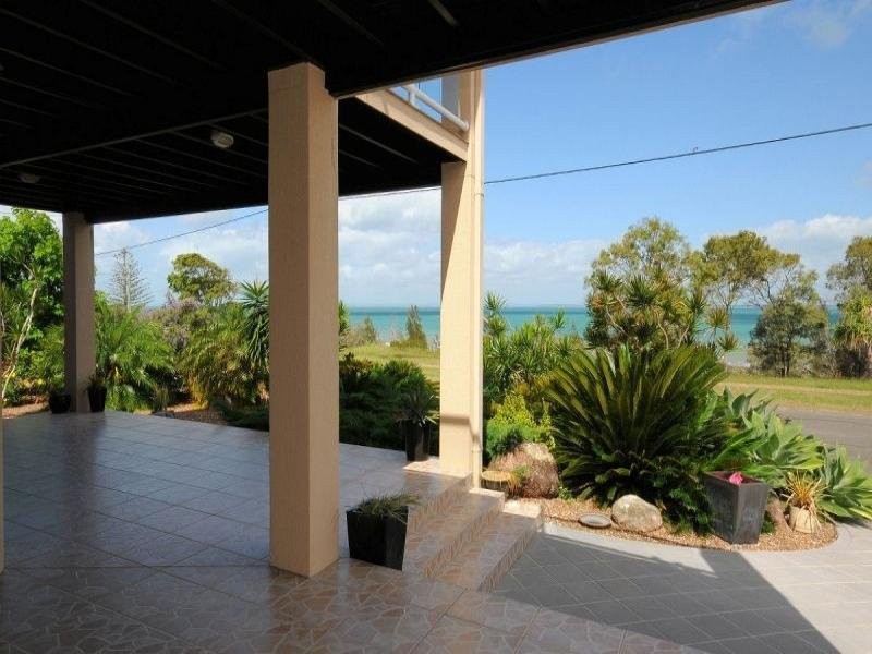 101 Esplanade, Point Vernon QLD 4655