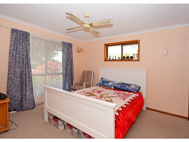 25 Kelly Street, Point Vernon QLD 4655