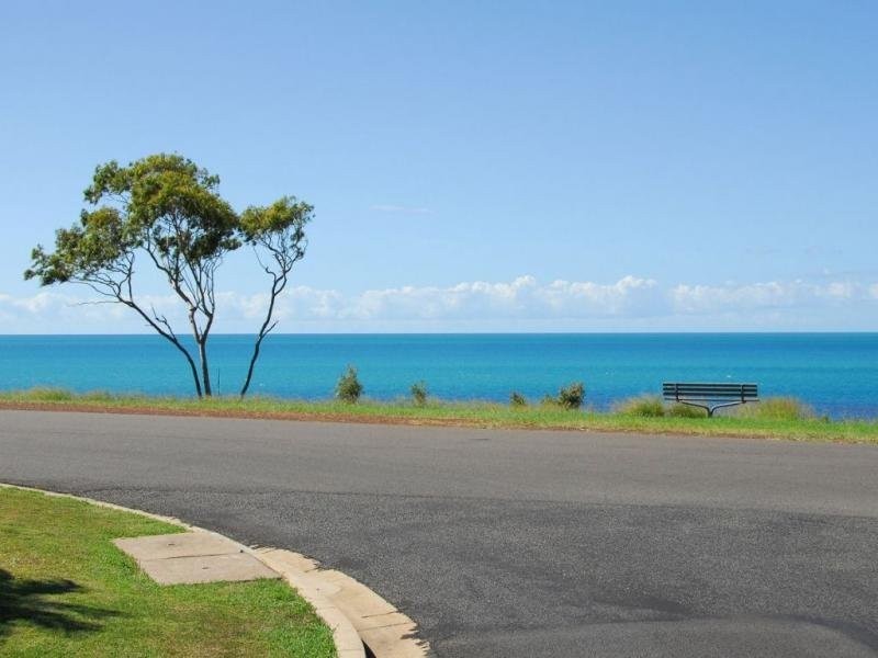 25 Kelly Street, Point Vernon QLD 4655