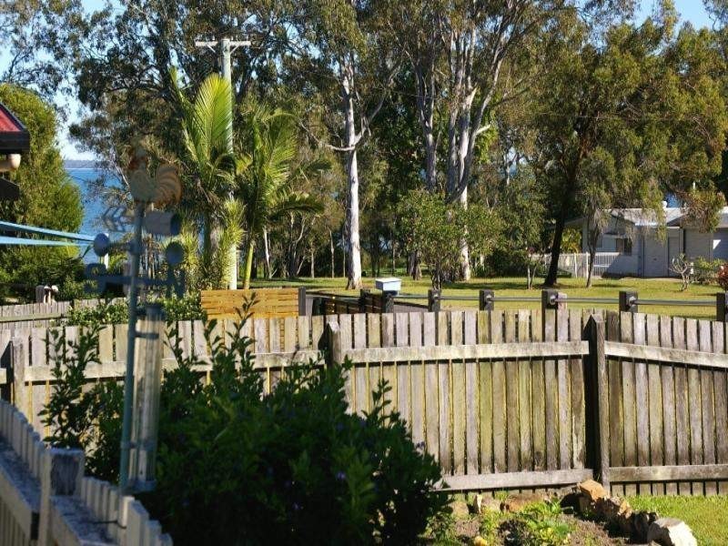 9 Mant Street, Point Vernon QLD 4655