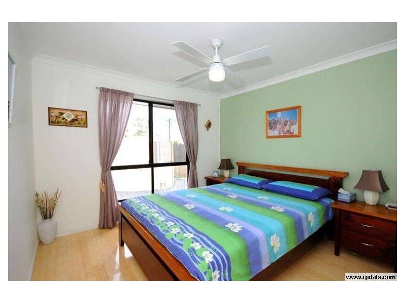 4 Montrose Close, Point Vernon QLD 4655