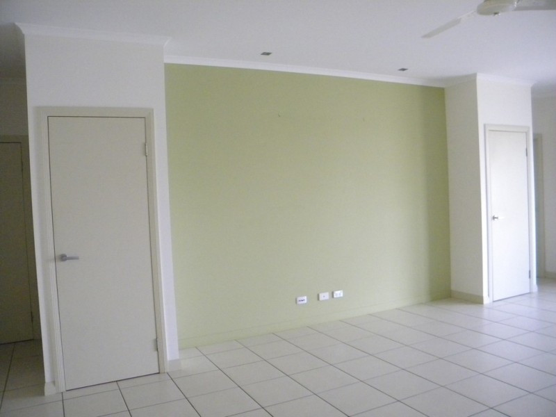 24/230 ‘THE DOMAIN’ Pulgul Street, Urangan QLD 4655