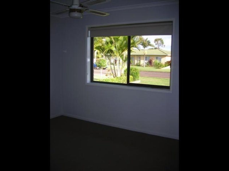 7 Wuruma Street, Scarness QLD 4655