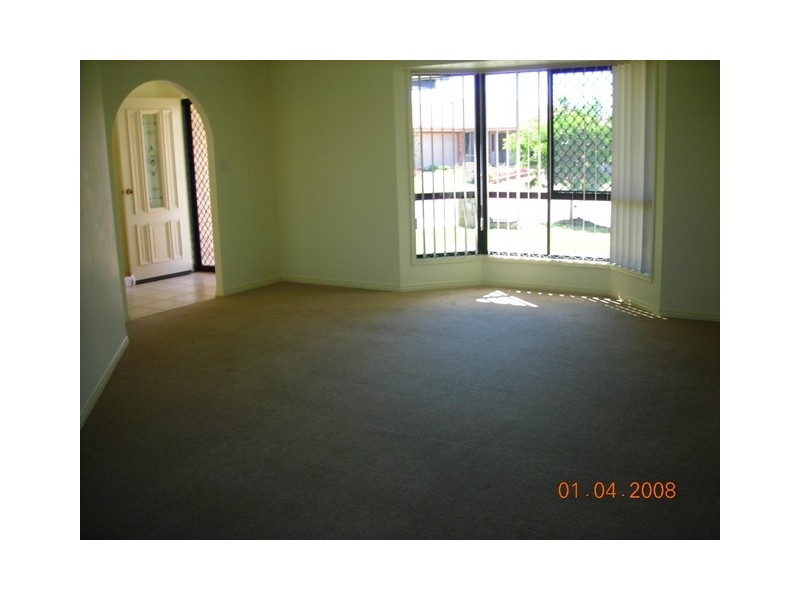 5 Durham Court, Kawungan QLD 4655