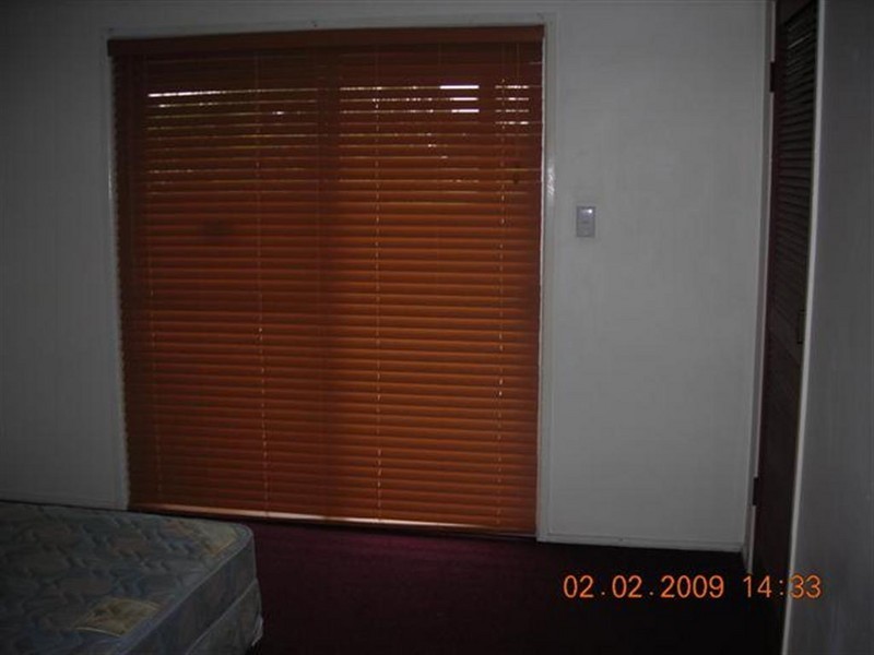 4/1 King Street, Urangan QLD 4655