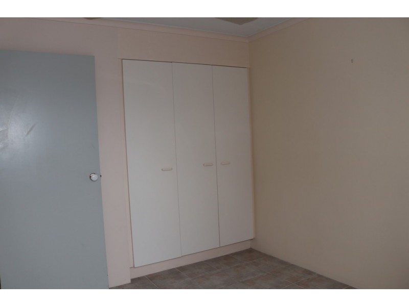 4/458 Esplanade, Torquay QLD 4655