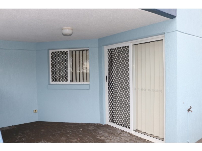 4/458 Esplanade, Torquay QLD 4655