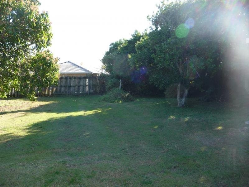 95 Long Street, Point Vernon QLD 4655