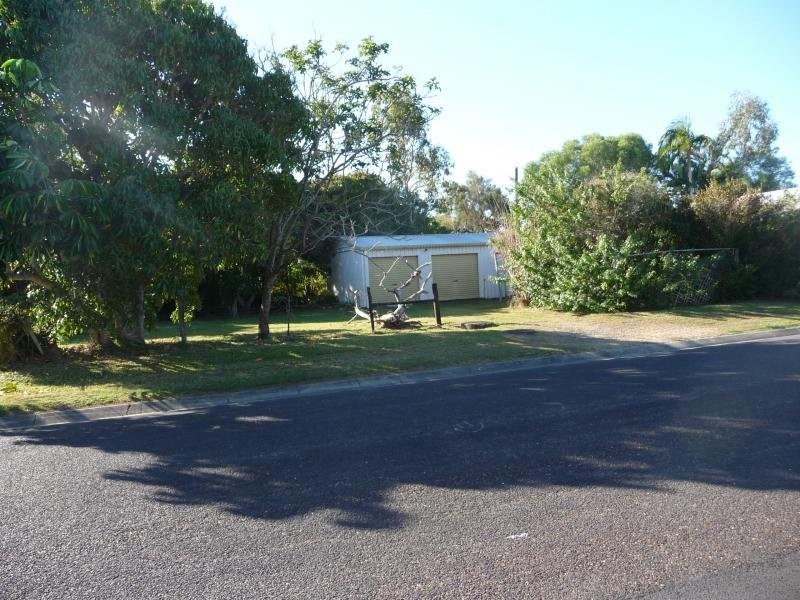 95 Long Street, Point Vernon QLD 4655
