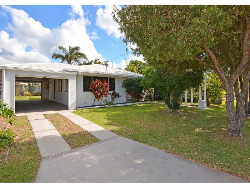 69 Long Street, Point Vernon QLD 4655