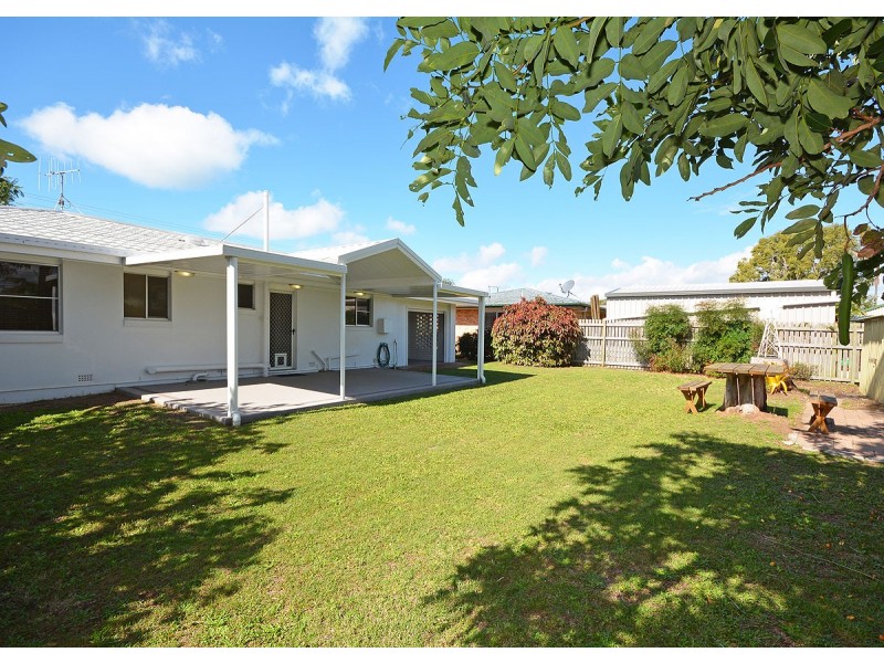 69 Long Street, Point Vernon QLD 4655