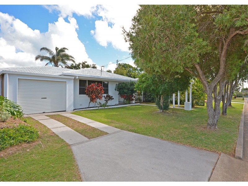69 Long Street, Point Vernon QLD 4655