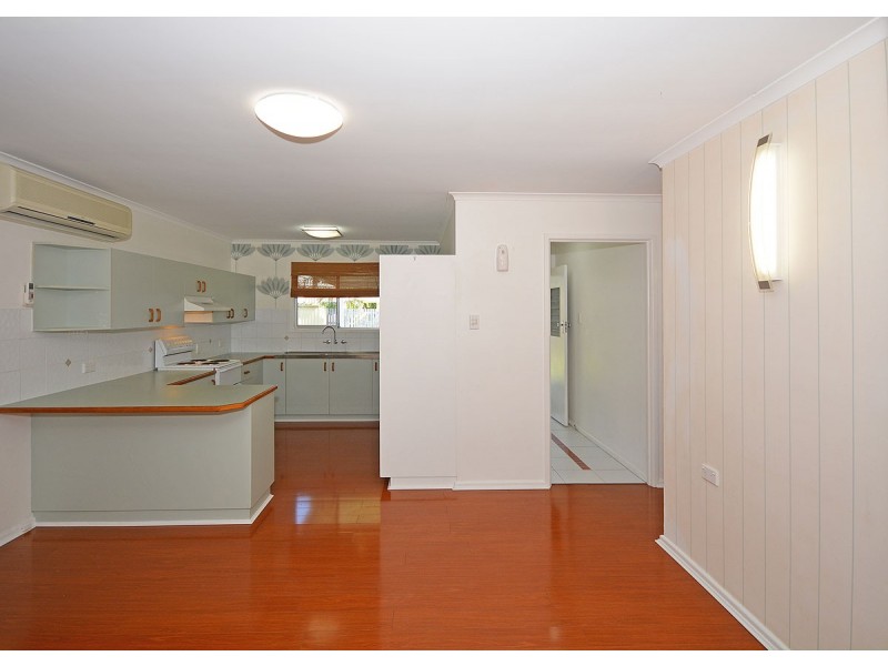 69 Long Street, Point Vernon QLD 4655