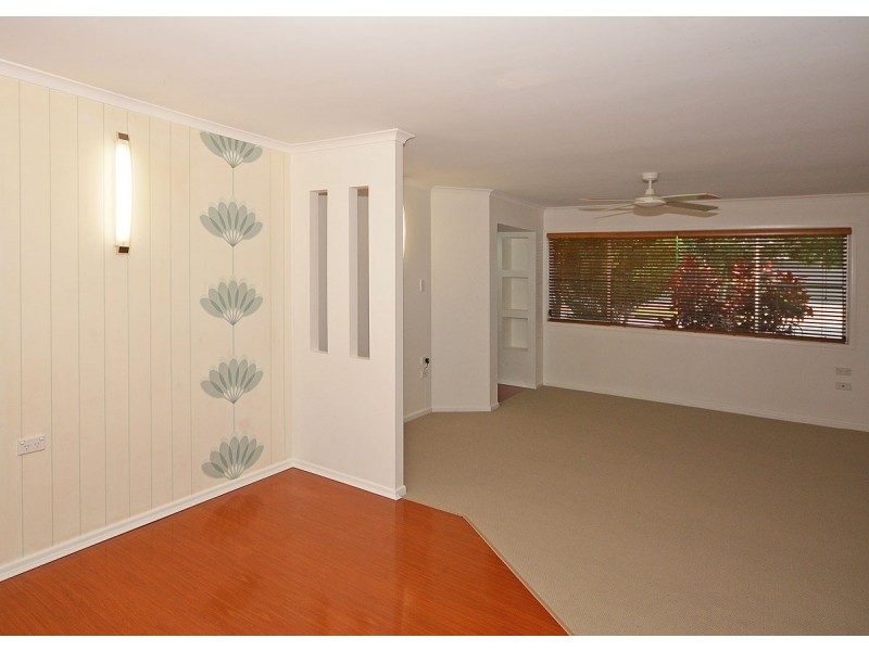 69 Long Street, Point Vernon QLD 4655