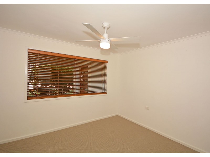 69 Long Street, Point Vernon QLD 4655