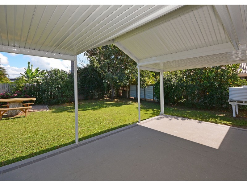 69 Long Street, Point Vernon QLD 4655