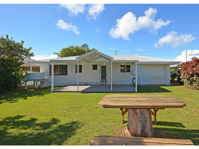 69 Long Street, Point Vernon QLD 4655