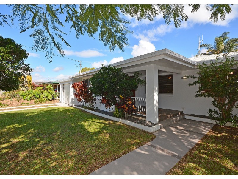 69 Long Street, Point Vernon QLD 4655