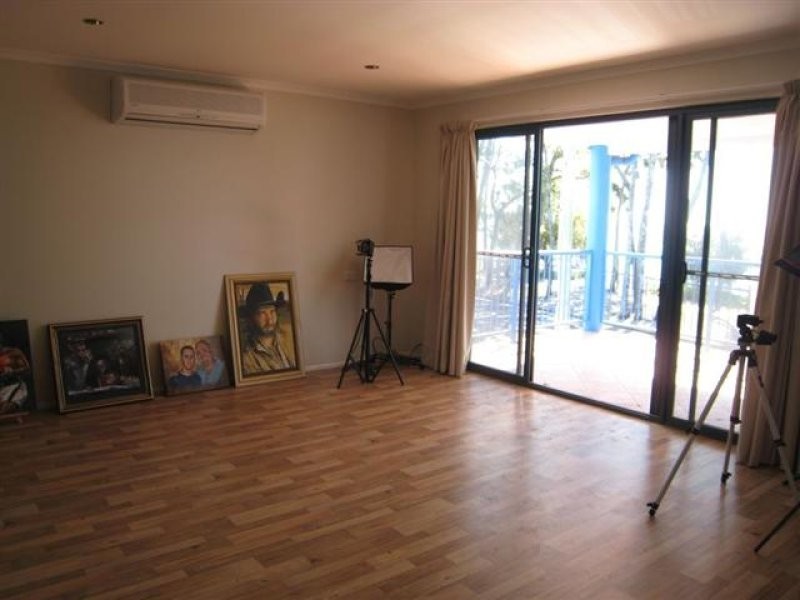 322 Esplanade, Scarness QLD 4655