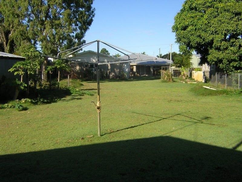 167 Cypress Street, Urangan QLD 4655
