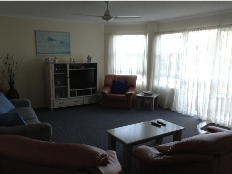 8/325 Esplanade, Scarness QLD 4655