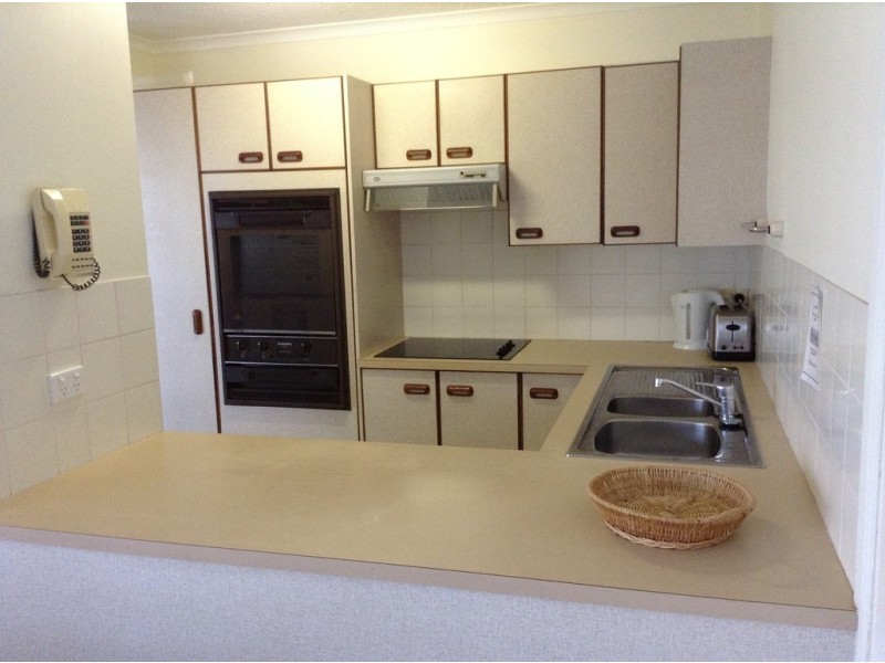8/325 Esplanade, Scarness QLD 4655
