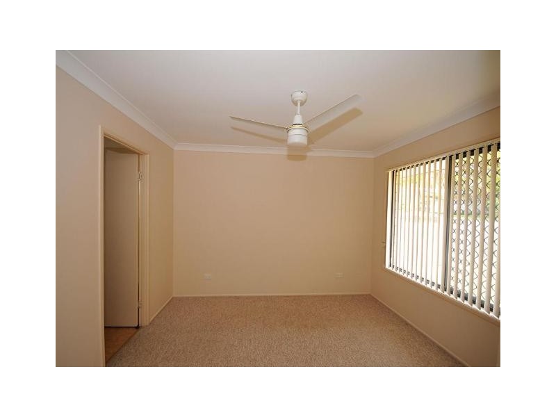16 Winchelsea Street, Pialba QLD 4655