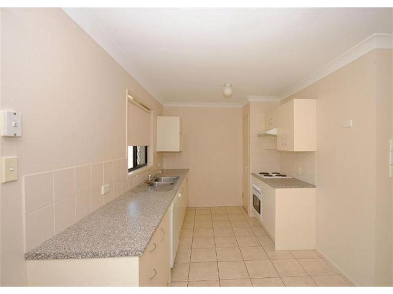 16 Winchelsea Street, Pialba QLD 4655