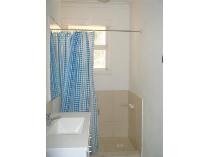 526 Esplanade, Urangan QLD 4655