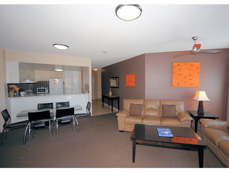 118/397 Esplanade, Torquay QLD 4655