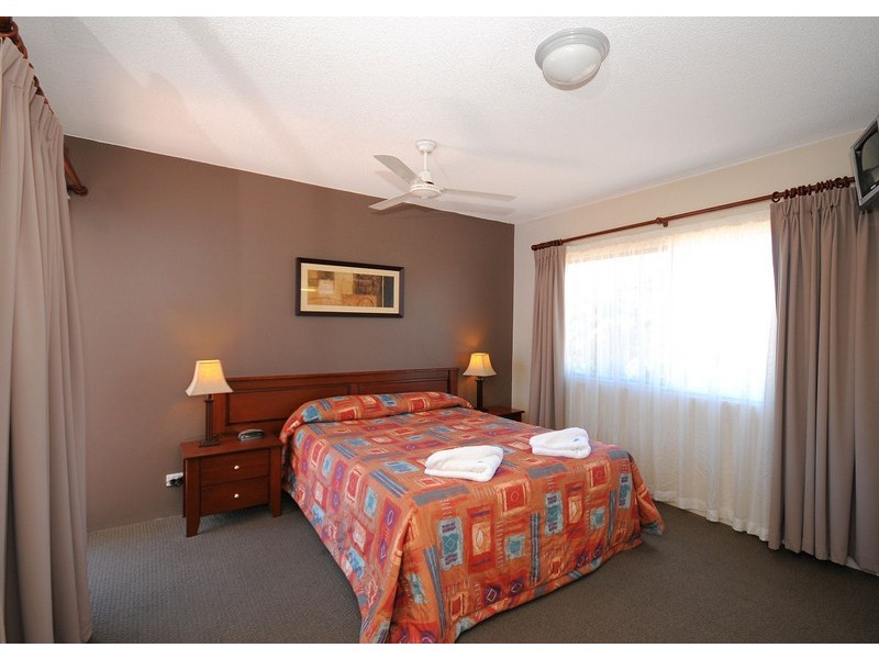 118/397 Esplanade, Torquay QLD 4655