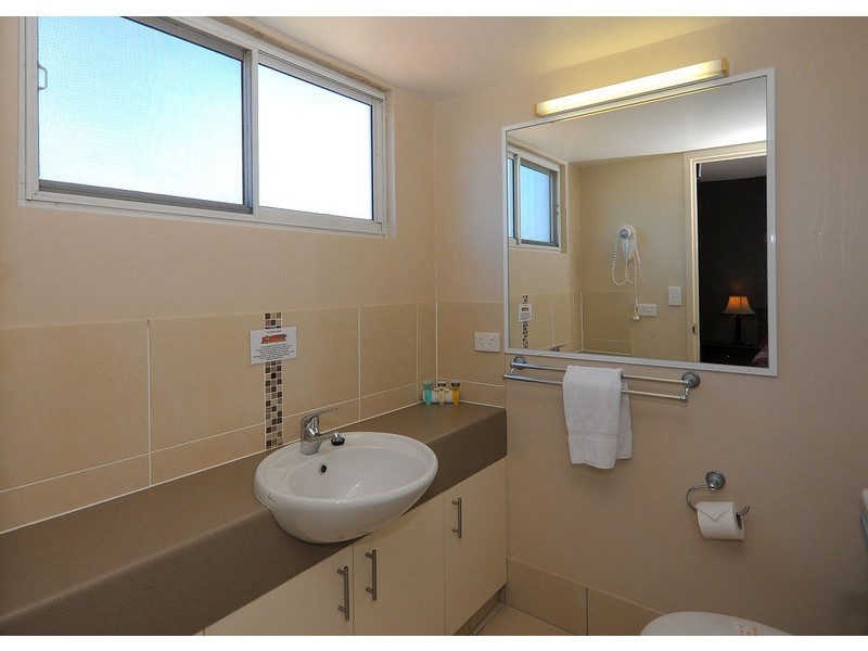 118/397 Esplanade, Torquay QLD 4655