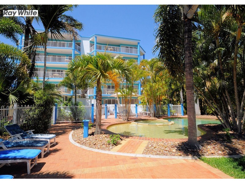 118/397 Esplanade, Torquay QLD 4655