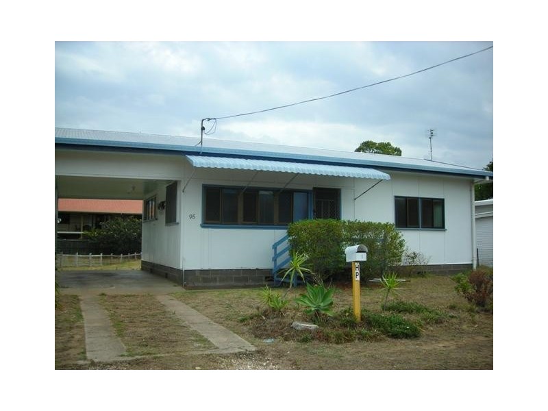 95 Cypress Street, Urangan QLD 4655