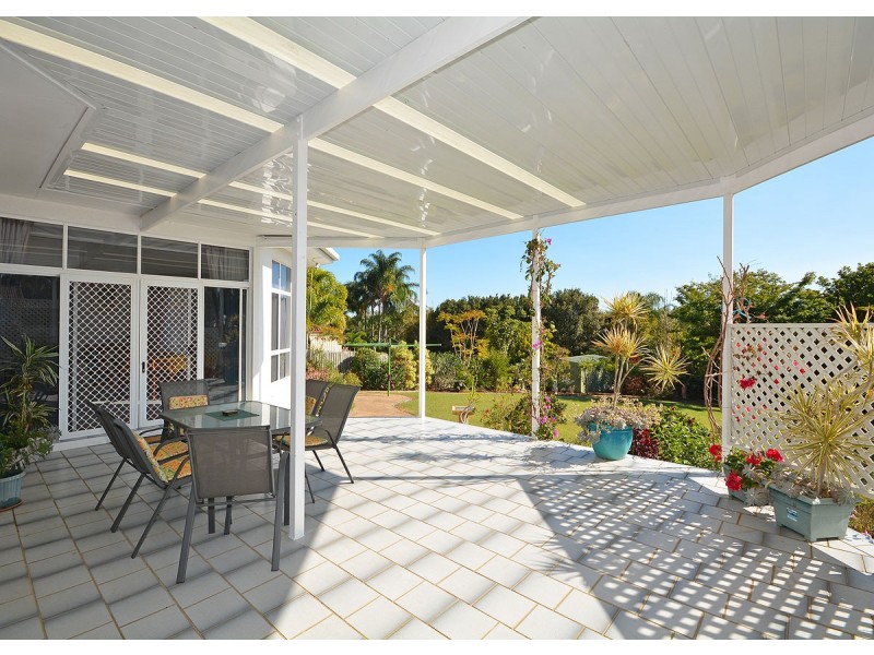 27 Royal Drive, Kawungan QLD 4655