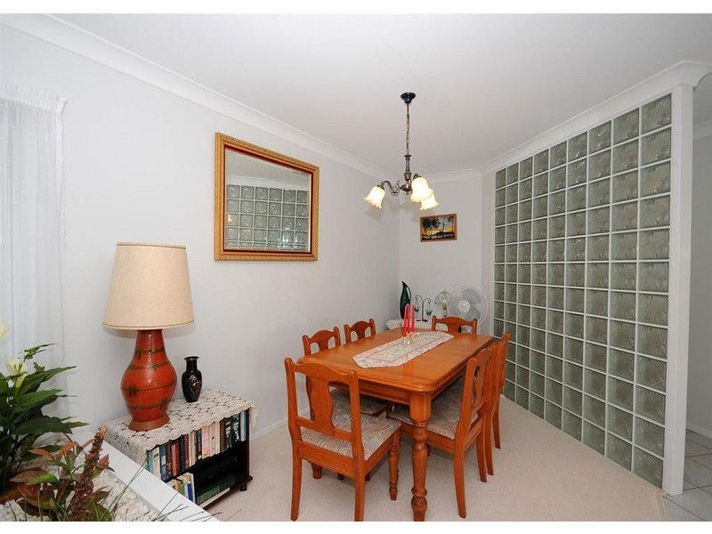 27 Royal Drive, Kawungan QLD 4655