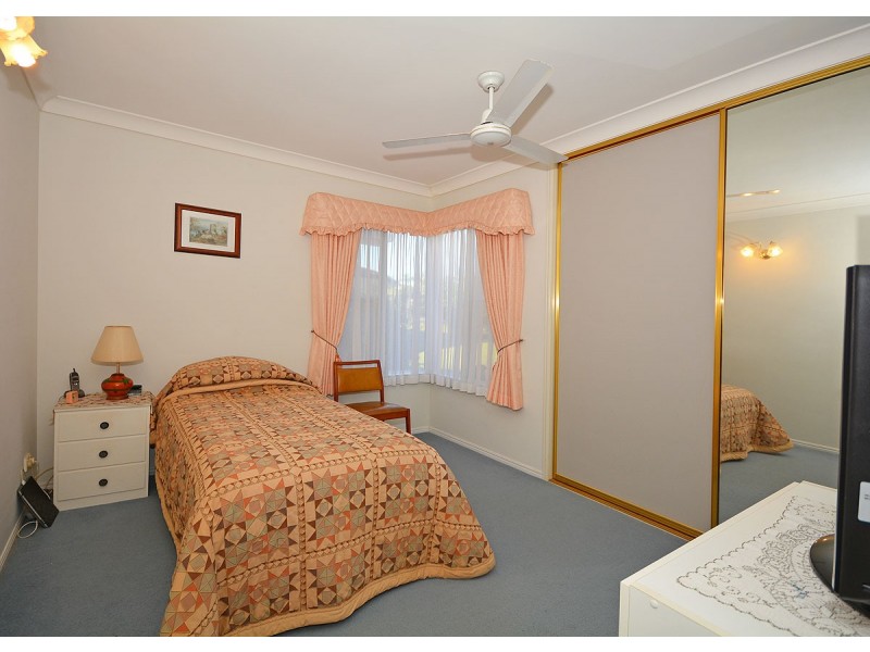 27 Royal Drive, Kawungan QLD 4655