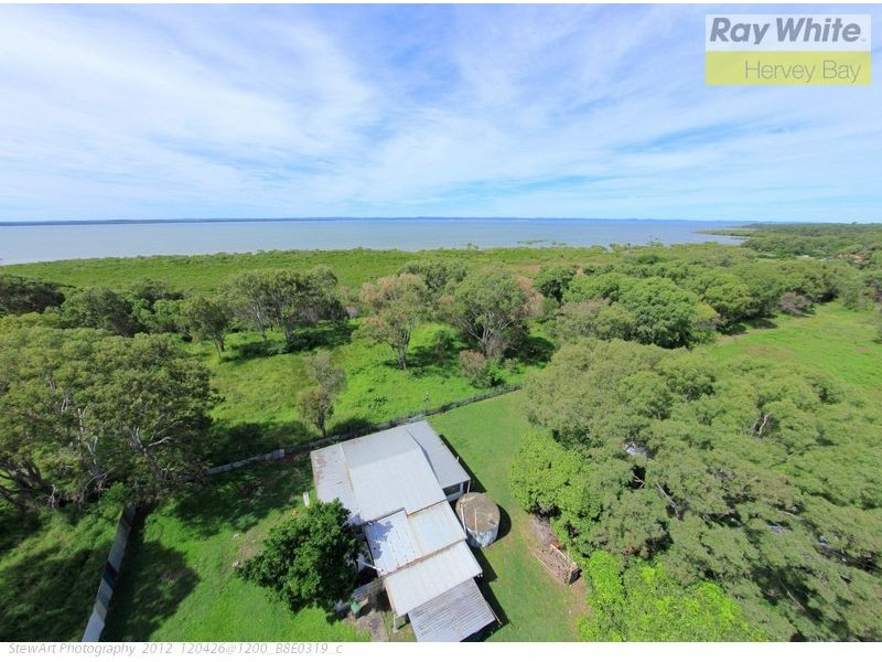 1 Shore Road East, Booral QLD 4655