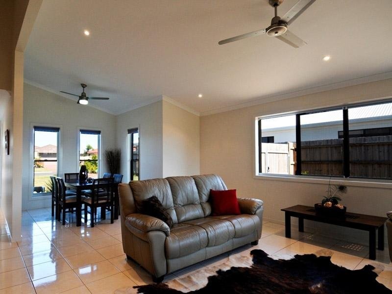 1 Lady Penrhyn Drive, Eli Waters QLD 4655