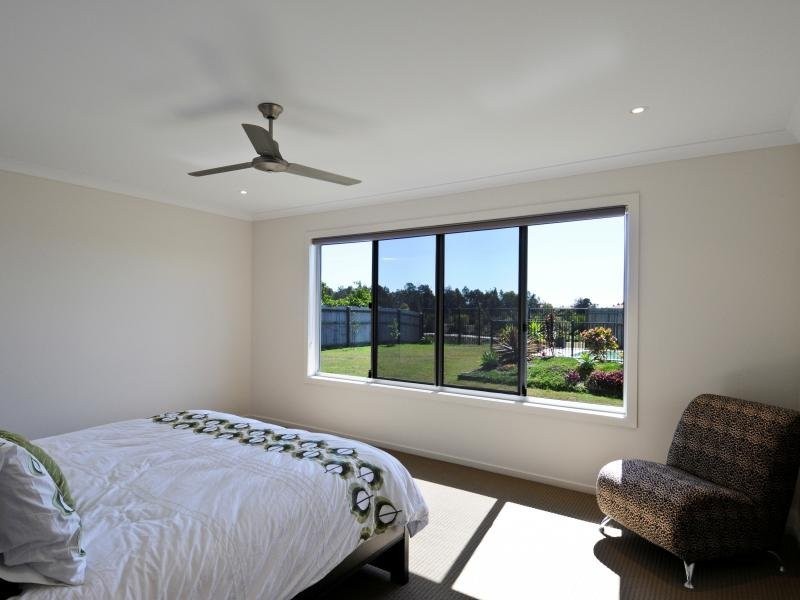 1 Lady Penrhyn Drive, Eli Waters QLD 4655