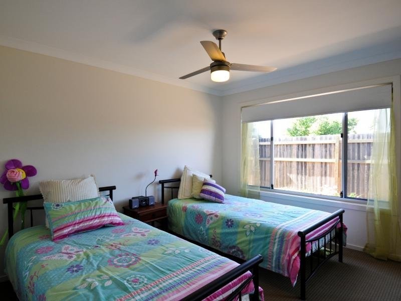 1 Lady Penrhyn Drive, Eli Waters QLD 4655