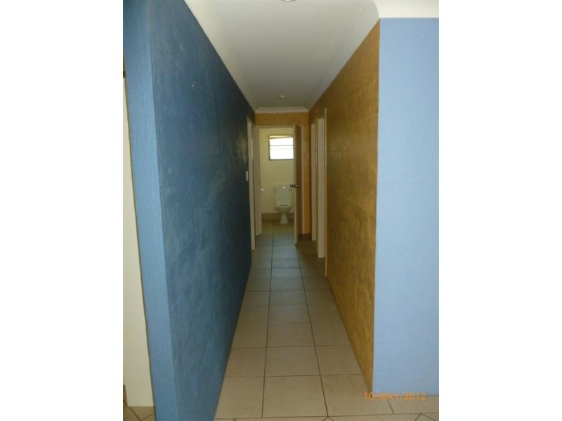 3 Limpus Street, Urangan QLD 4655