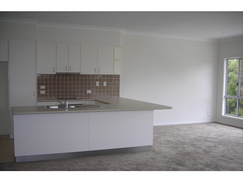 2/201 Torquay Terrace, Torquay QLD 4655