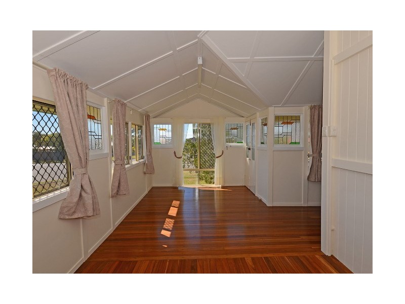 183 Long Street, Point Vernon QLD 4655