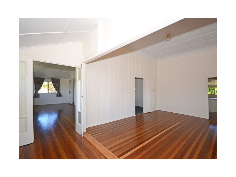 183 Long Street, Point Vernon QLD 4655