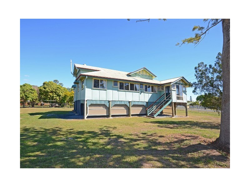183 Long Street, Point Vernon QLD 4655