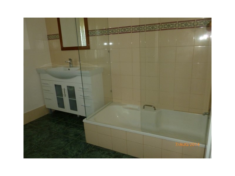 183 Long Street, Point Vernon QLD 4655