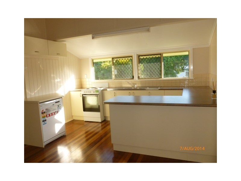 183 Long Street, Point Vernon QLD 4655